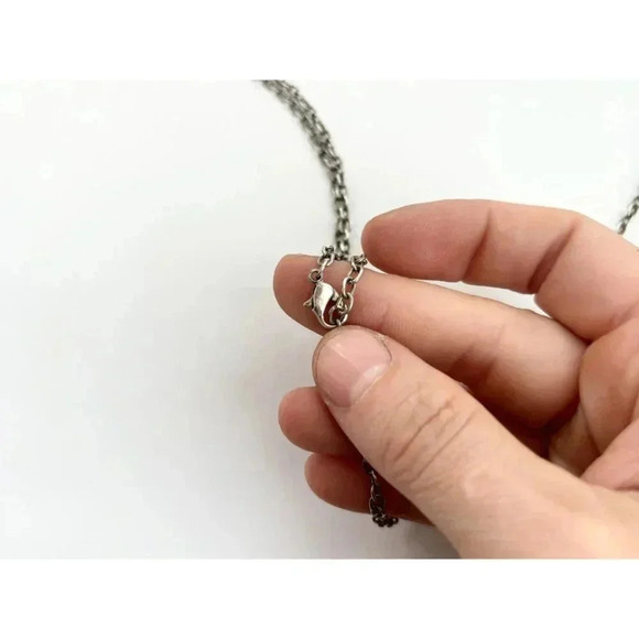 Vintage Turquoise and Silver Necklace - Picture 4 of 7